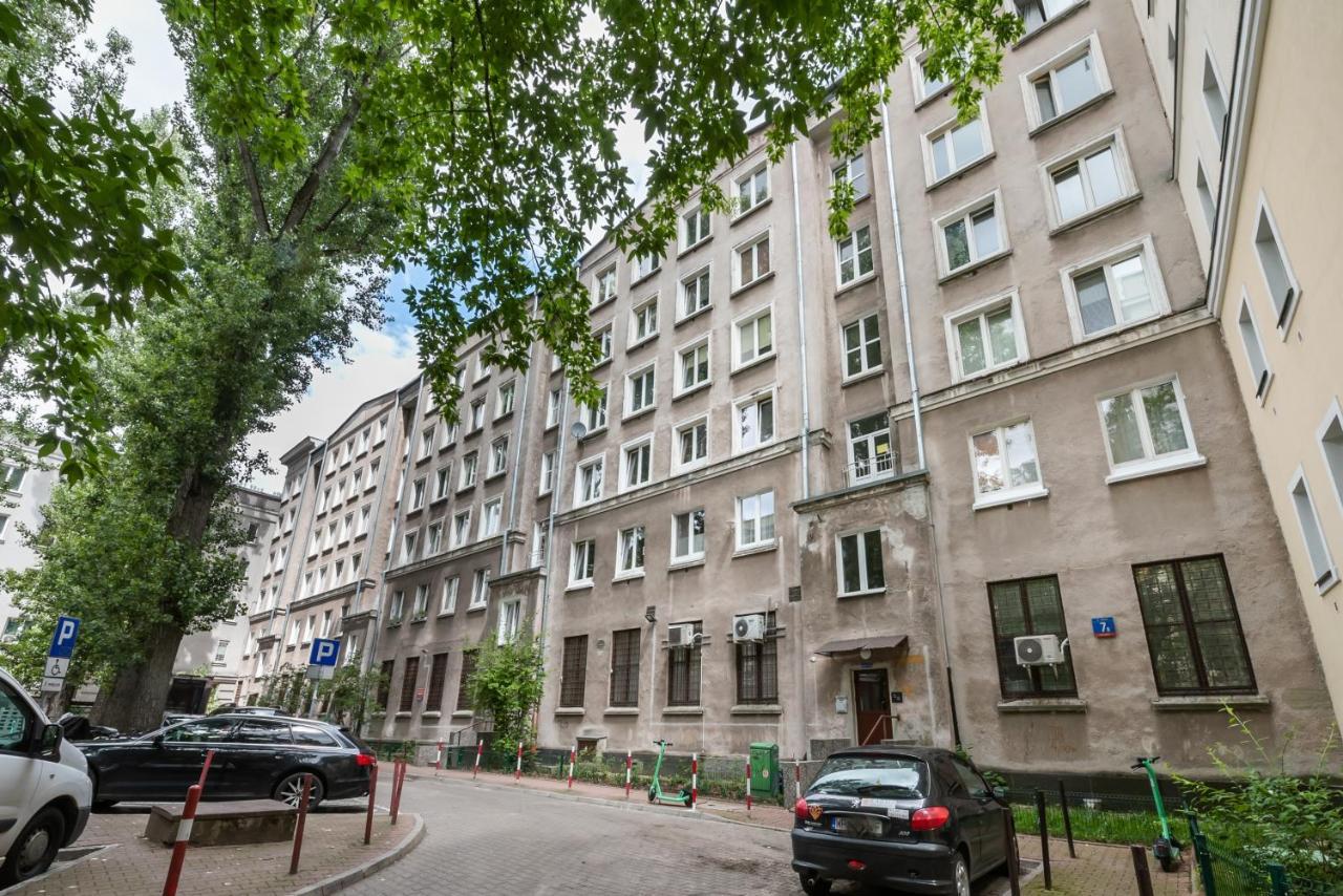 Downtown Antique Apartment Warsaw Exterior photo